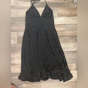 Striped Black and White Women's tie neck dress large